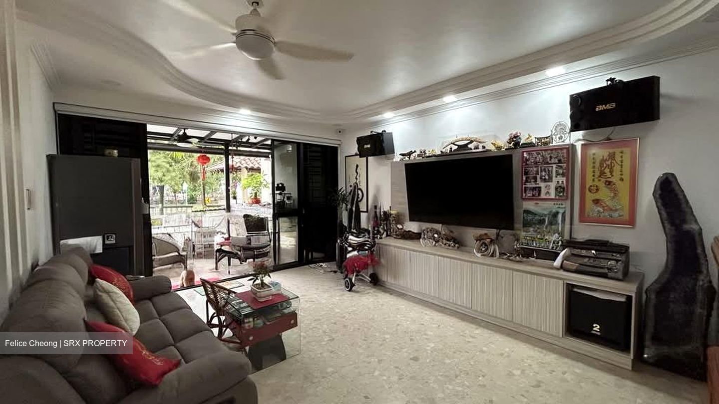 Pinevale (D18), Condominium #605073801